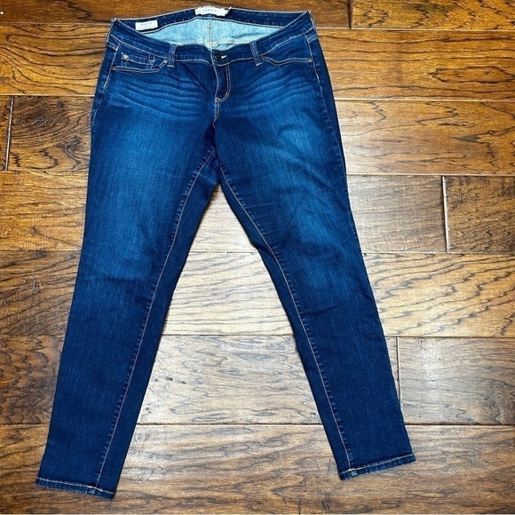 Torrid boyfriend denim jeans - Picture 2 of 7